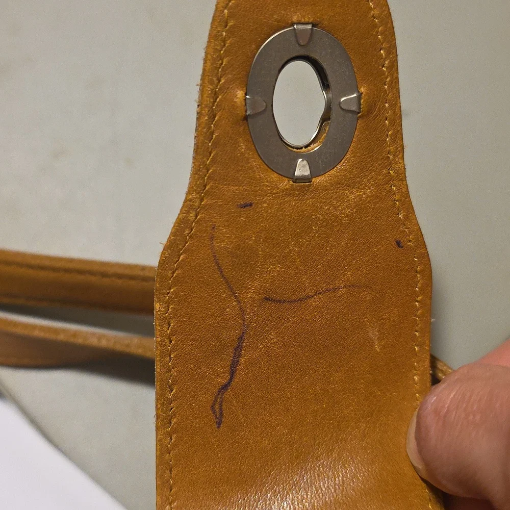 Coach Vintage Weston Bag 9021 RARE Camel Nickel Hardware - Picture 5 of 7